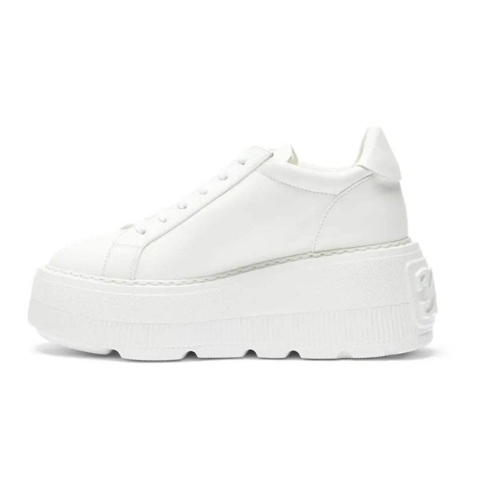 Nexus Sneakers