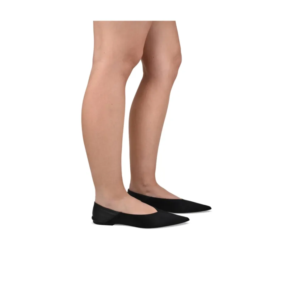 Nour Slippers