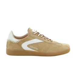 Nova Mocassin