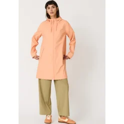 Nuovola Raincoat