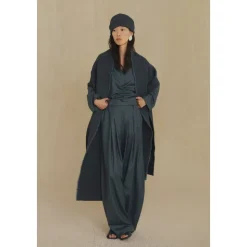 Pantalones Anchos Plisados