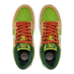 SB Dunk Low Pro 'Escargot' Sneakers