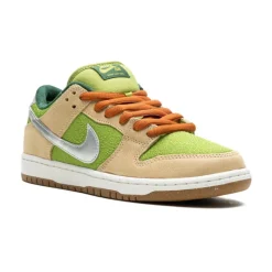 SB Dunk Low Pro 'Escargot' Sneakers