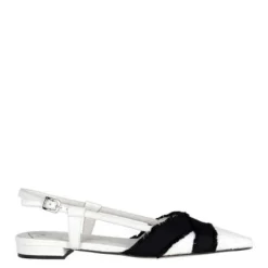 Slingback de Tweed Crema con Detalles de Cuero