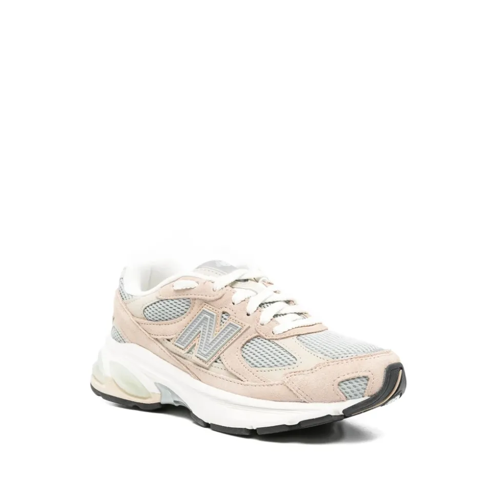 2010 Sneaker