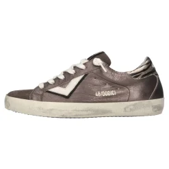 Suprime Sneakers