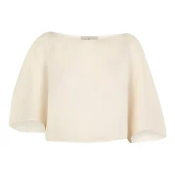 Top de ramio con mangas de mariposa