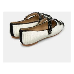 Tweed ballerina