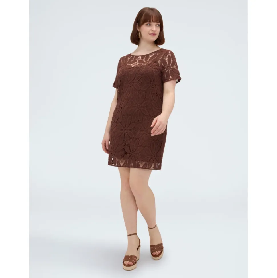 Vestido Corto de Ganchillo