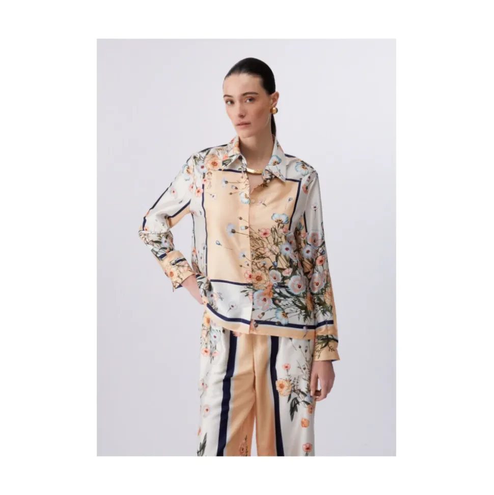 WA6357 T2555 Shirt