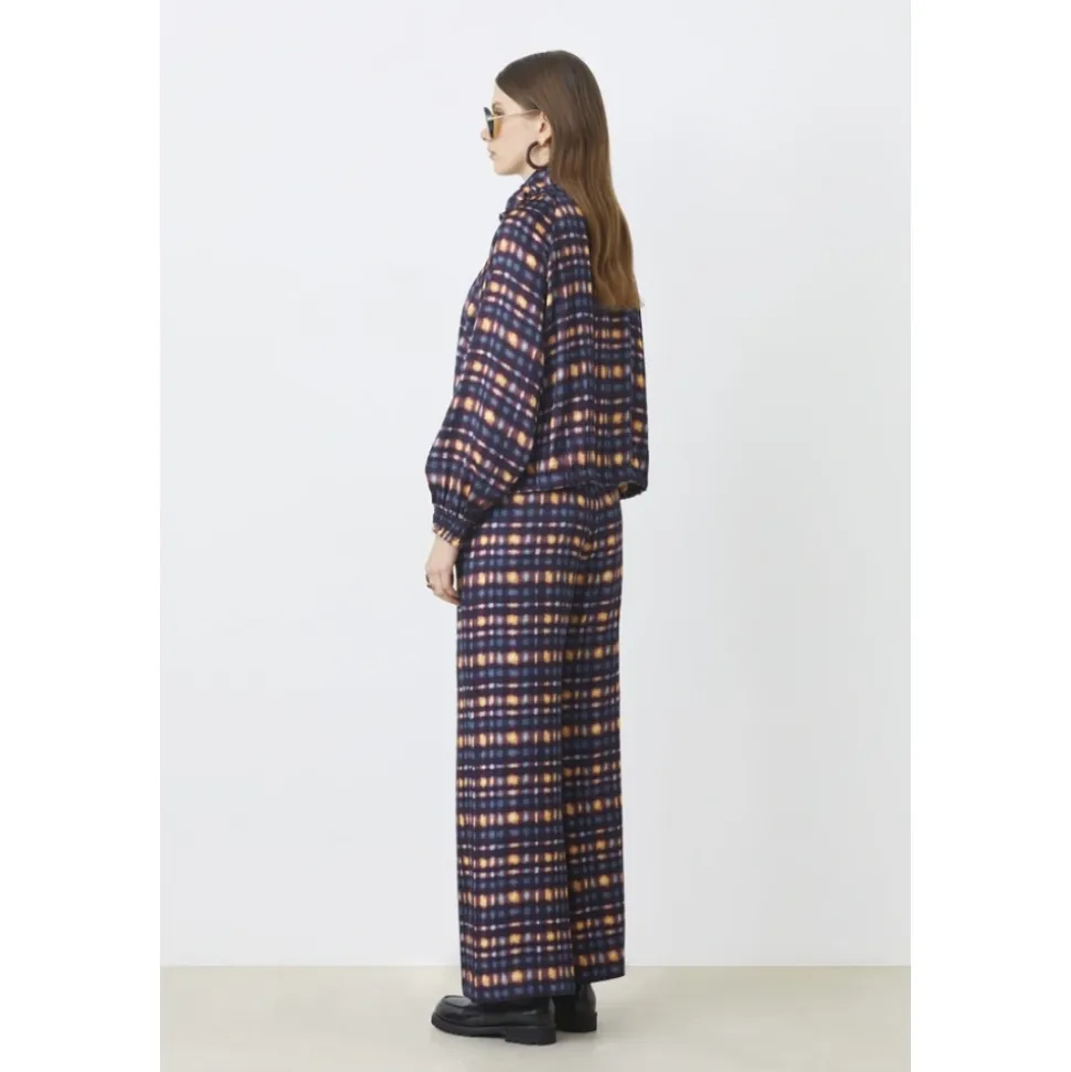 Wide Trousers