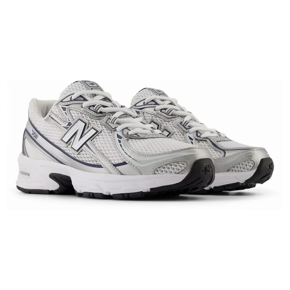 Zapatillas 740