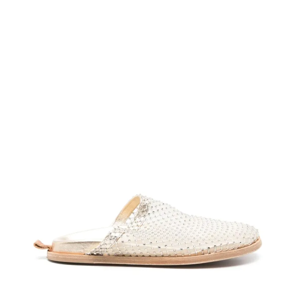 Zapatillas Adornadas con Pedrería