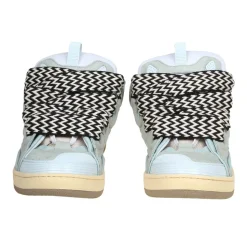 Zapatillas Azul Claro Diseño Elegante