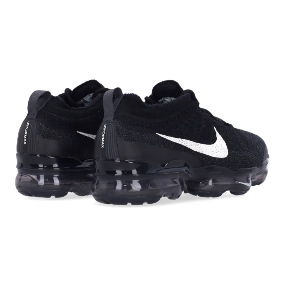 Zapatillas Flyknit Low Negras