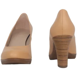 Zapato de tacón beige para mujer