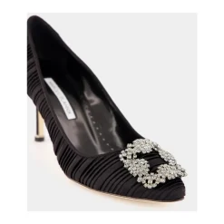 Zapatos de Satén Negro con Hebilla de Cristal