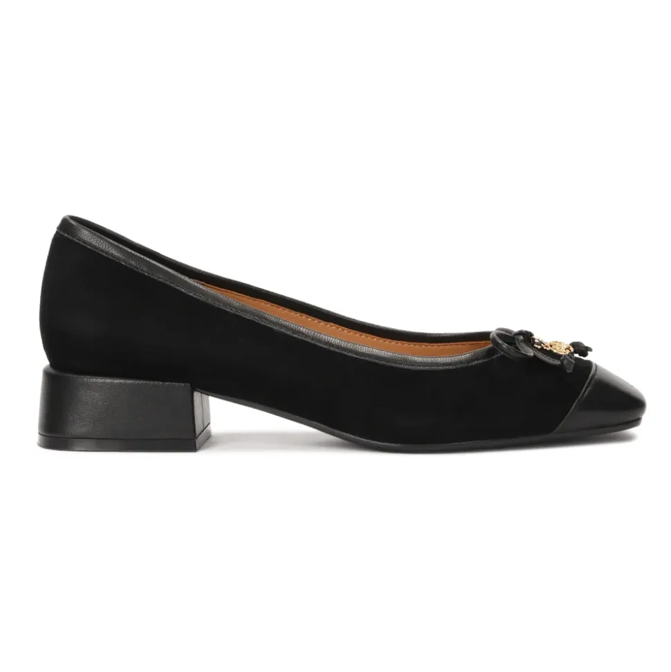 Zapatos de tacón bajo en ante y cuero liso