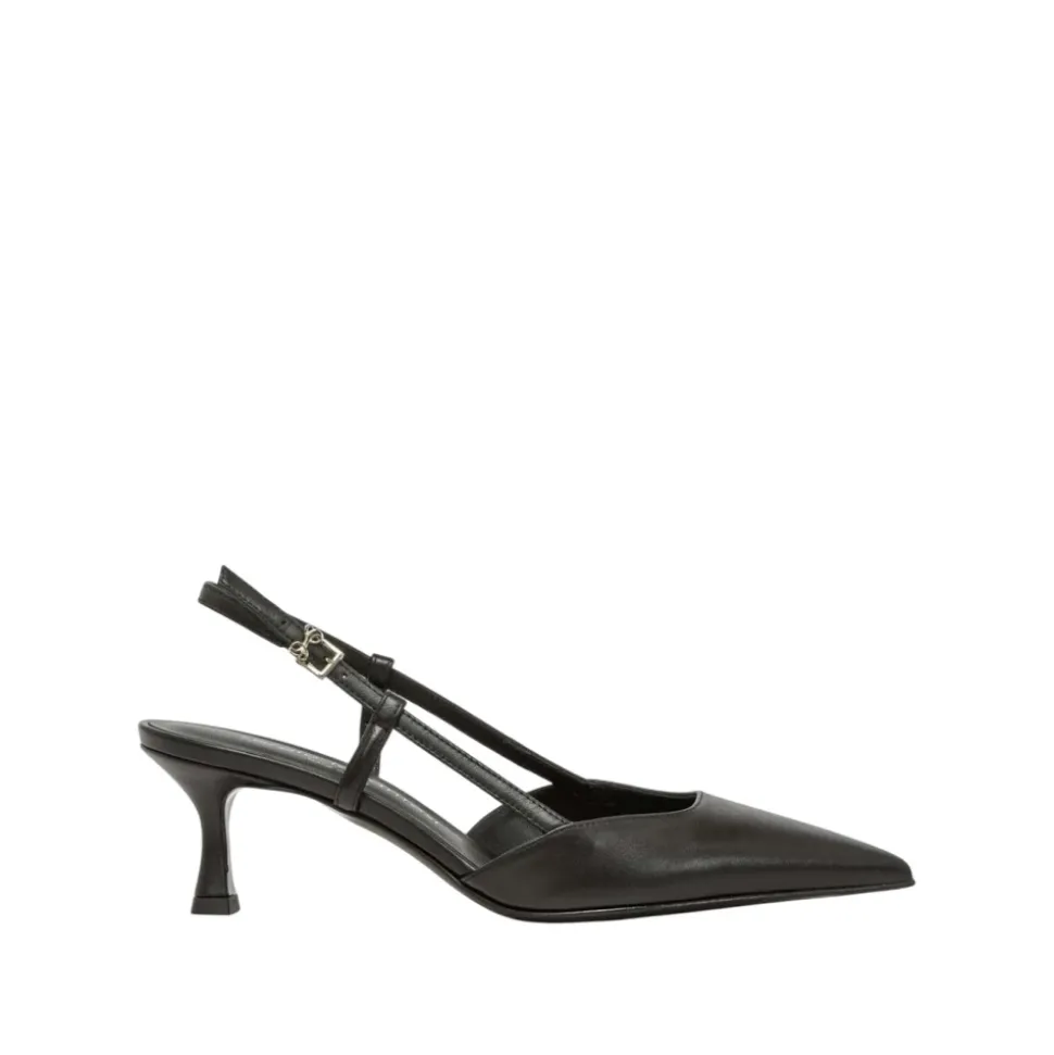 Zapatos de tacón de cuero negro