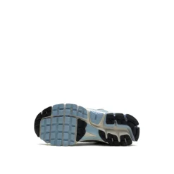 Zoom Vomero 5 Sneakers