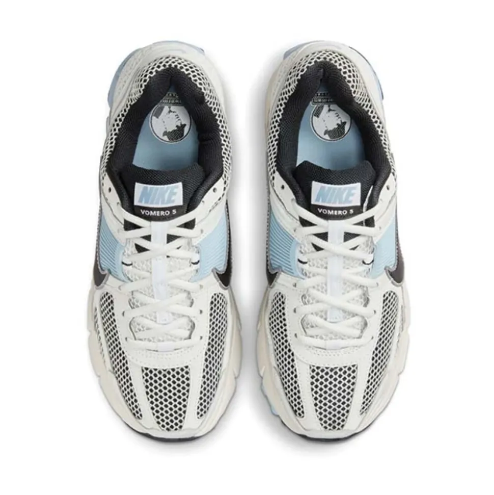 Zoom Vomero 5 Sneakers